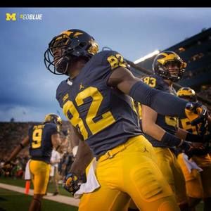 Meet your Posher, Bill